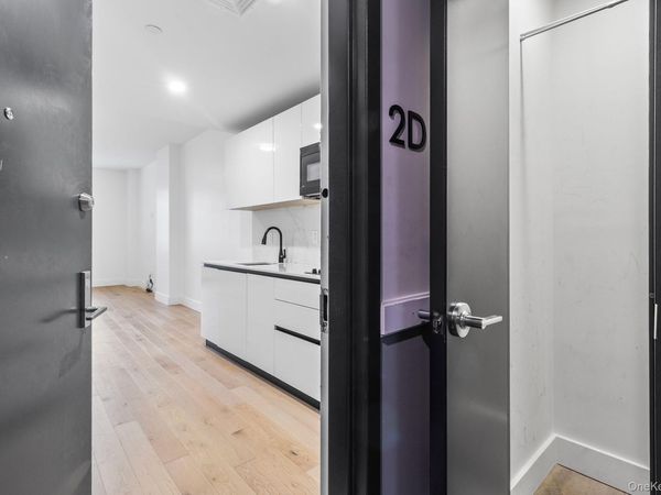 1901 Ocean Avenue, Unit 2D, Brooklyn, NY 11230