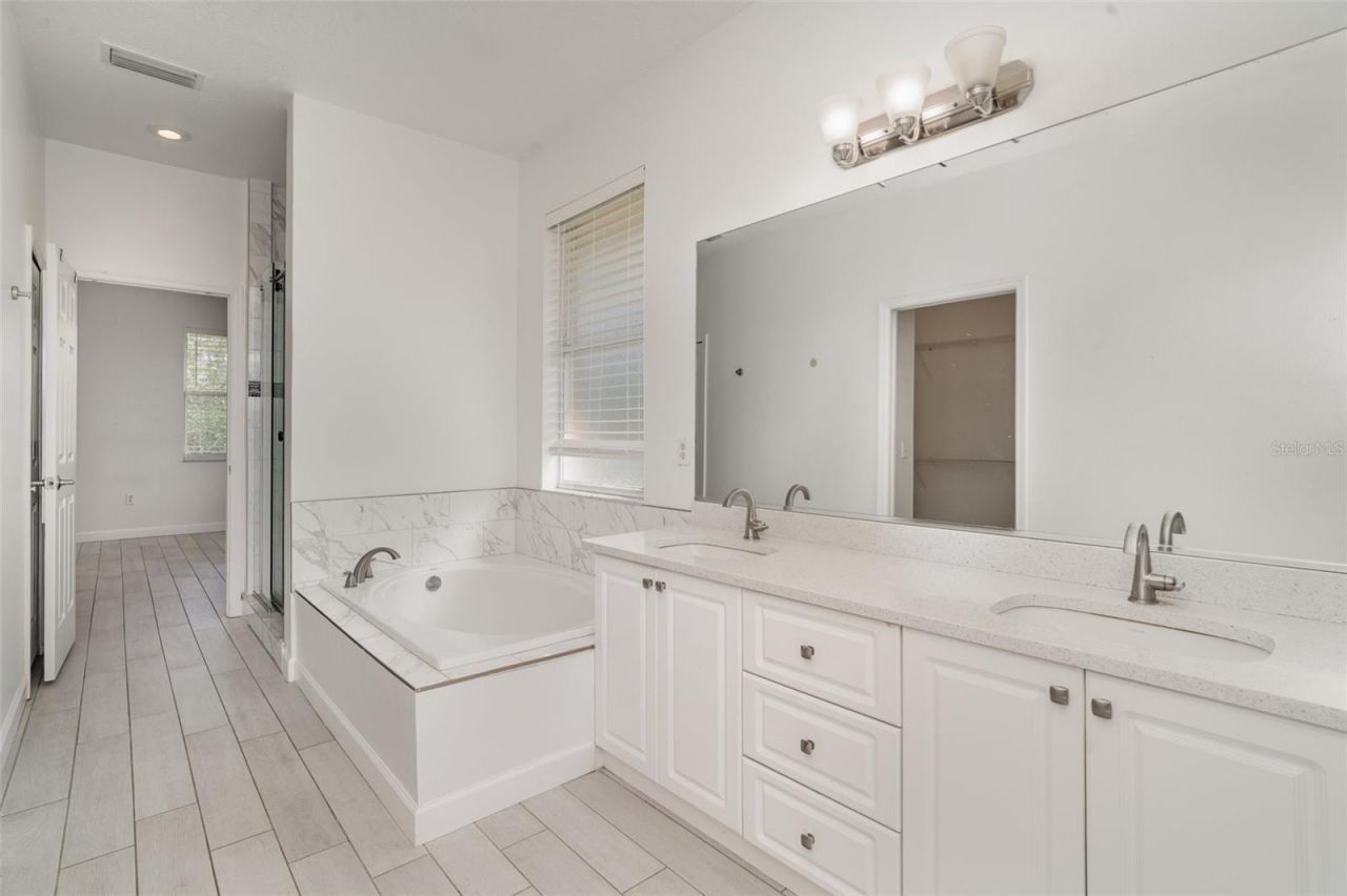 30215 Saddlebag Trail, Myakka City, FL 34251 Photo