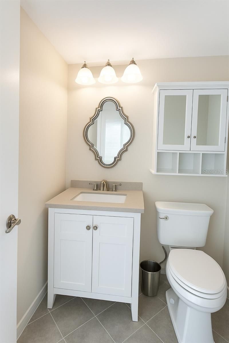 1250 N Portofino Drive, Unit 408, Sarasota, FL 34242 Photo