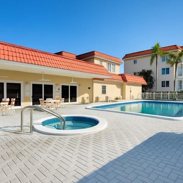 1250 N Portofino Drive, Unit 408, Sarasota, FL 34242 Photo