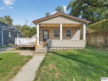 1610 Frederick Street, Omaha, NE 68108