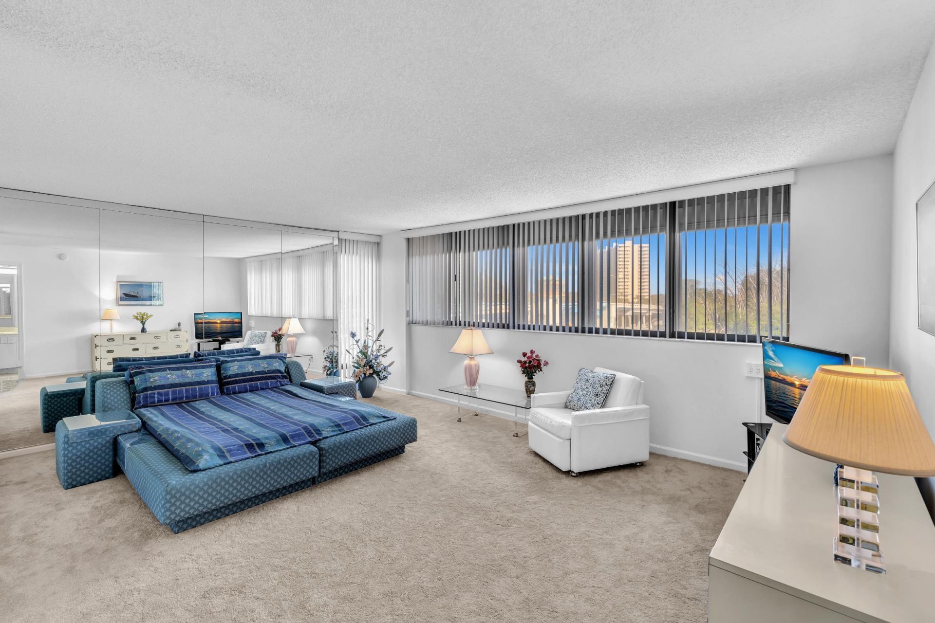 900 NE Spanish River Boulevard, Unit 4e, Boca Raton, FL 33431 Photo