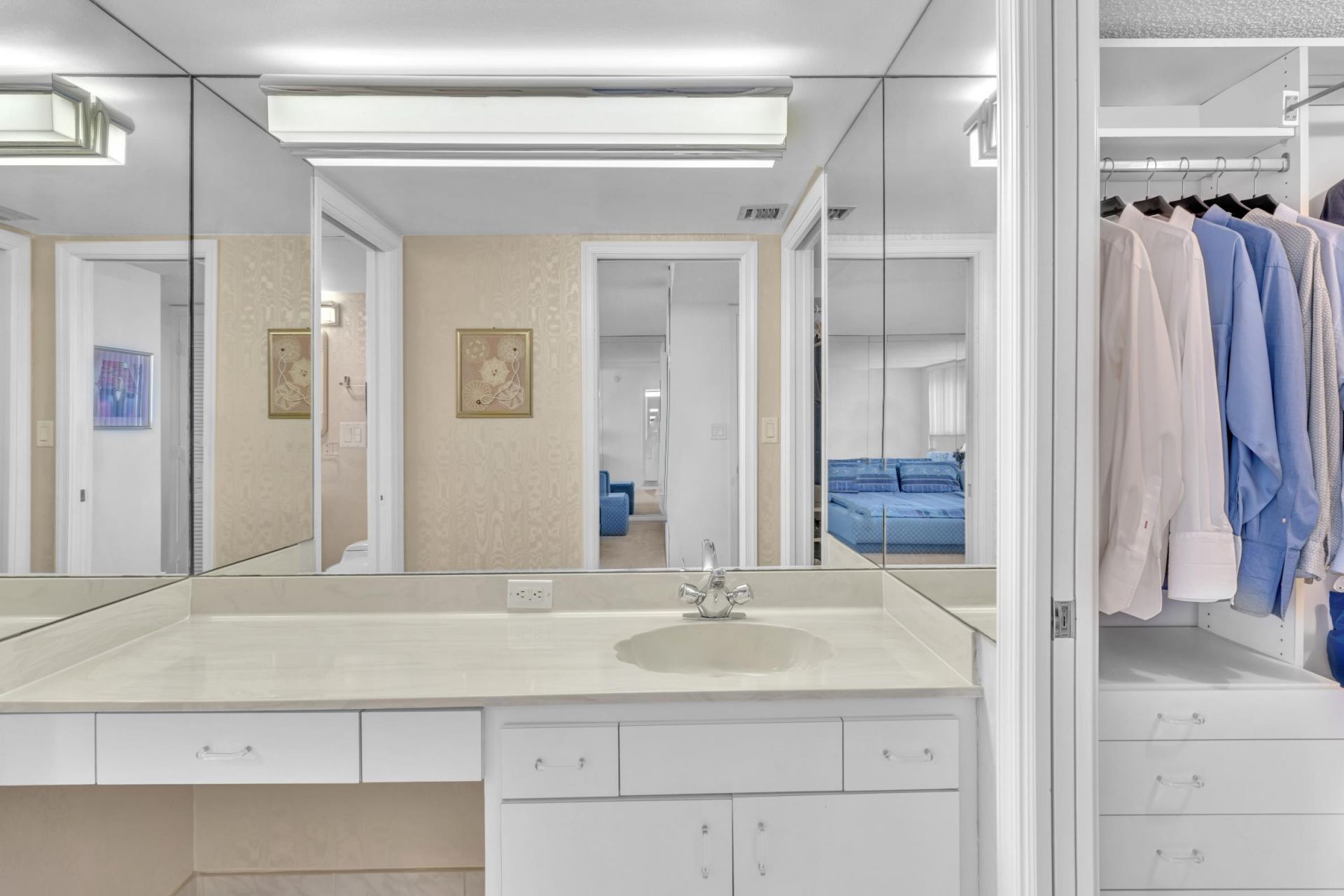 900 NE Spanish River Boulevard, Unit 4e, Boca Raton, FL 33431 Photo