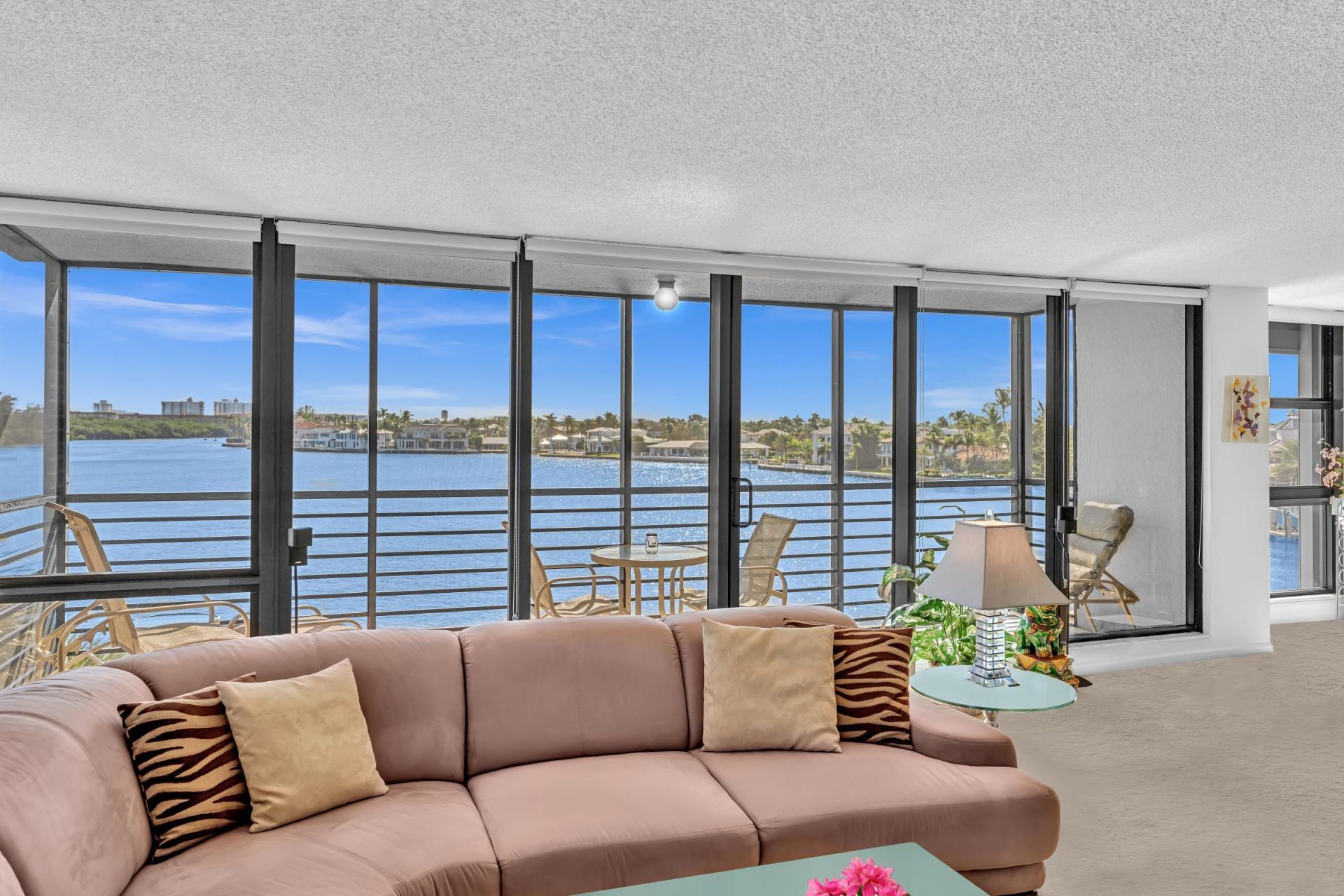 900 NE Spanish River Boulevard, Unit 4e, Boca Raton, FL 33431 Photo