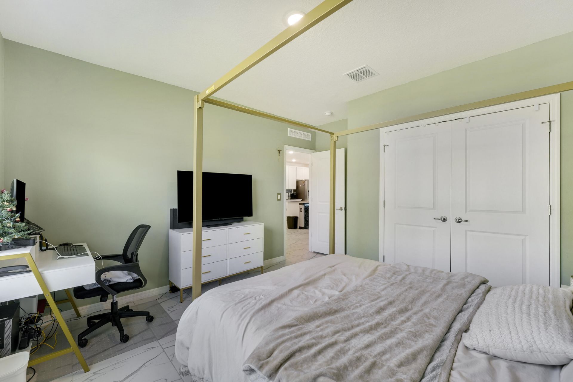 684 SW Jada Road, Port Saint Lucie, FL 34953 Photo