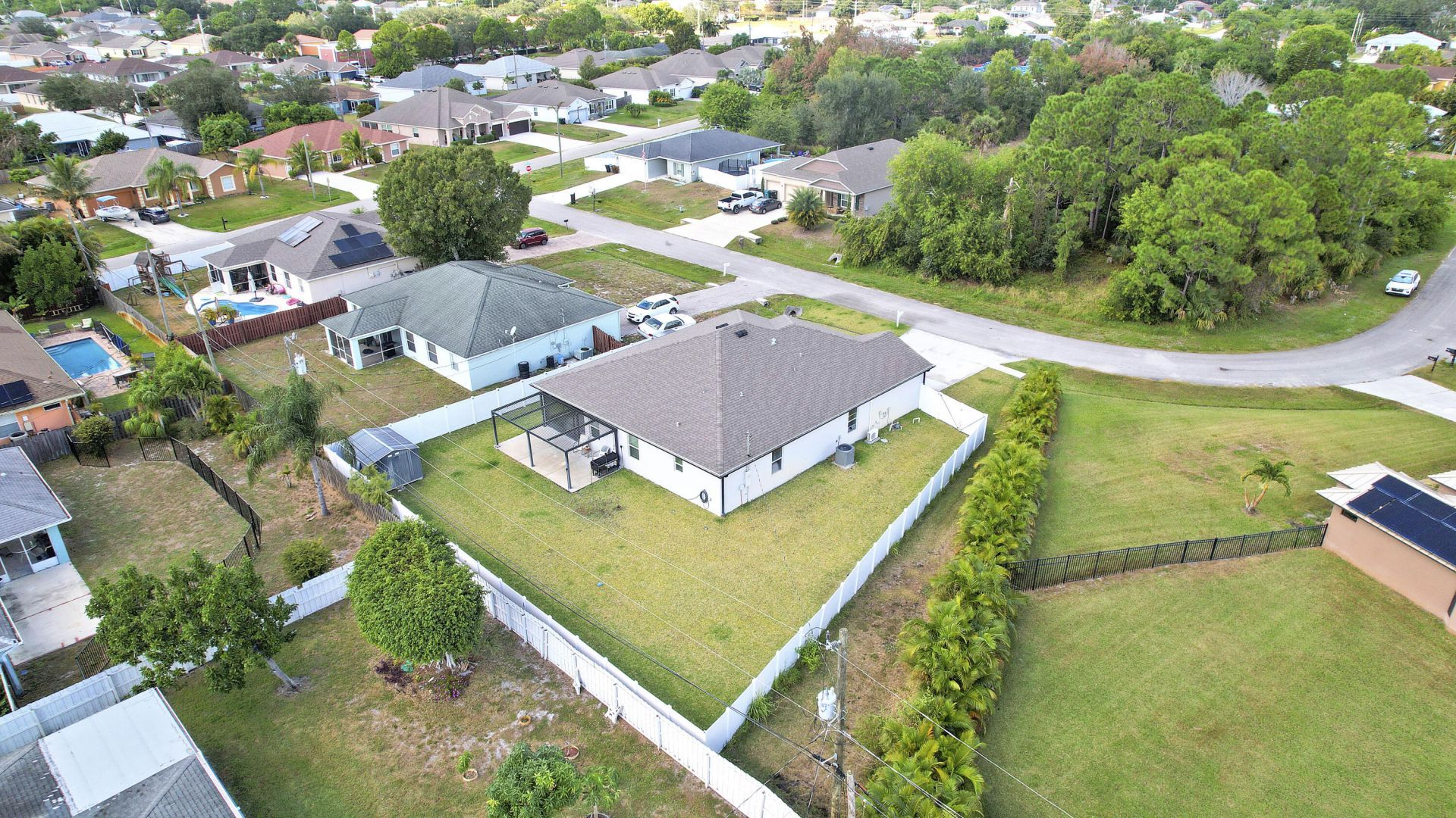 684 SW Jada Road, Port Saint Lucie, FL 34953 Photo