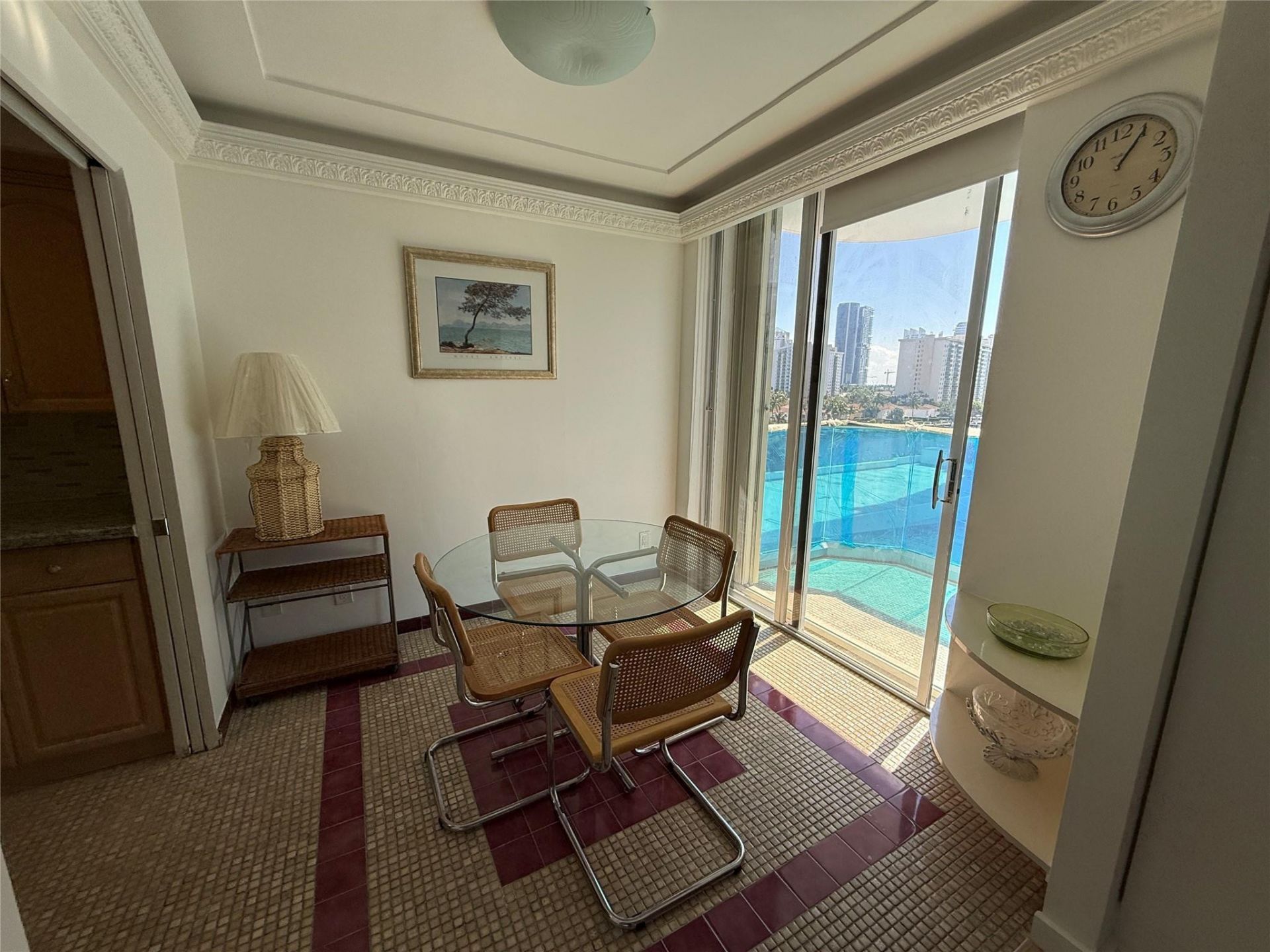 19707 Turnberry Way, Unit 8D, Miami, FL 33180 Photo