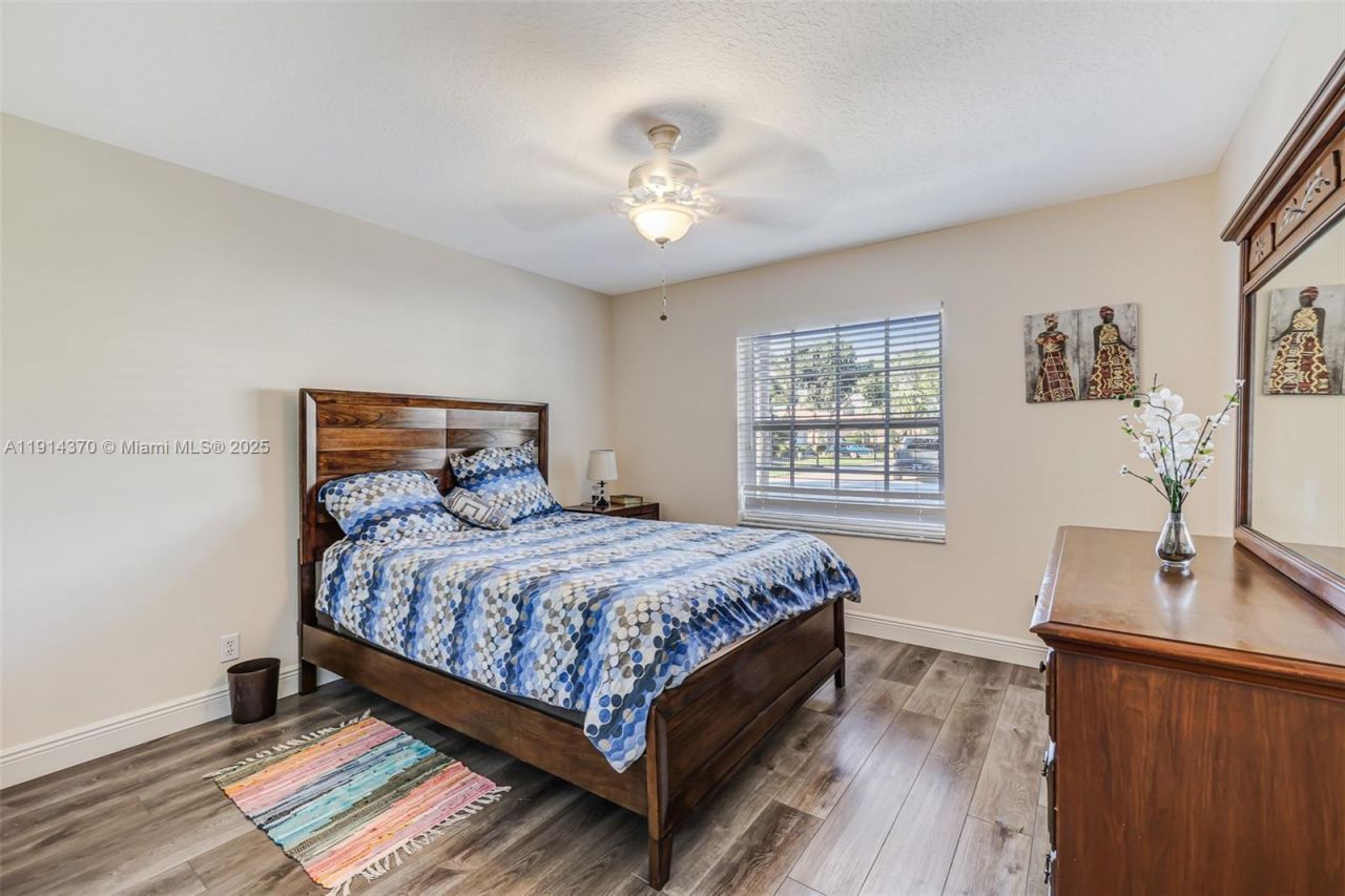 7390 Lugano Dr, Boynton Beach, FL 33437 Photo