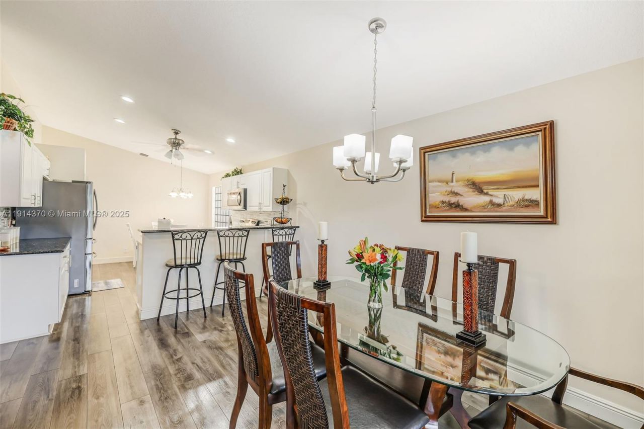 7390 Lugano Dr, Boynton Beach, FL 33437 Photo