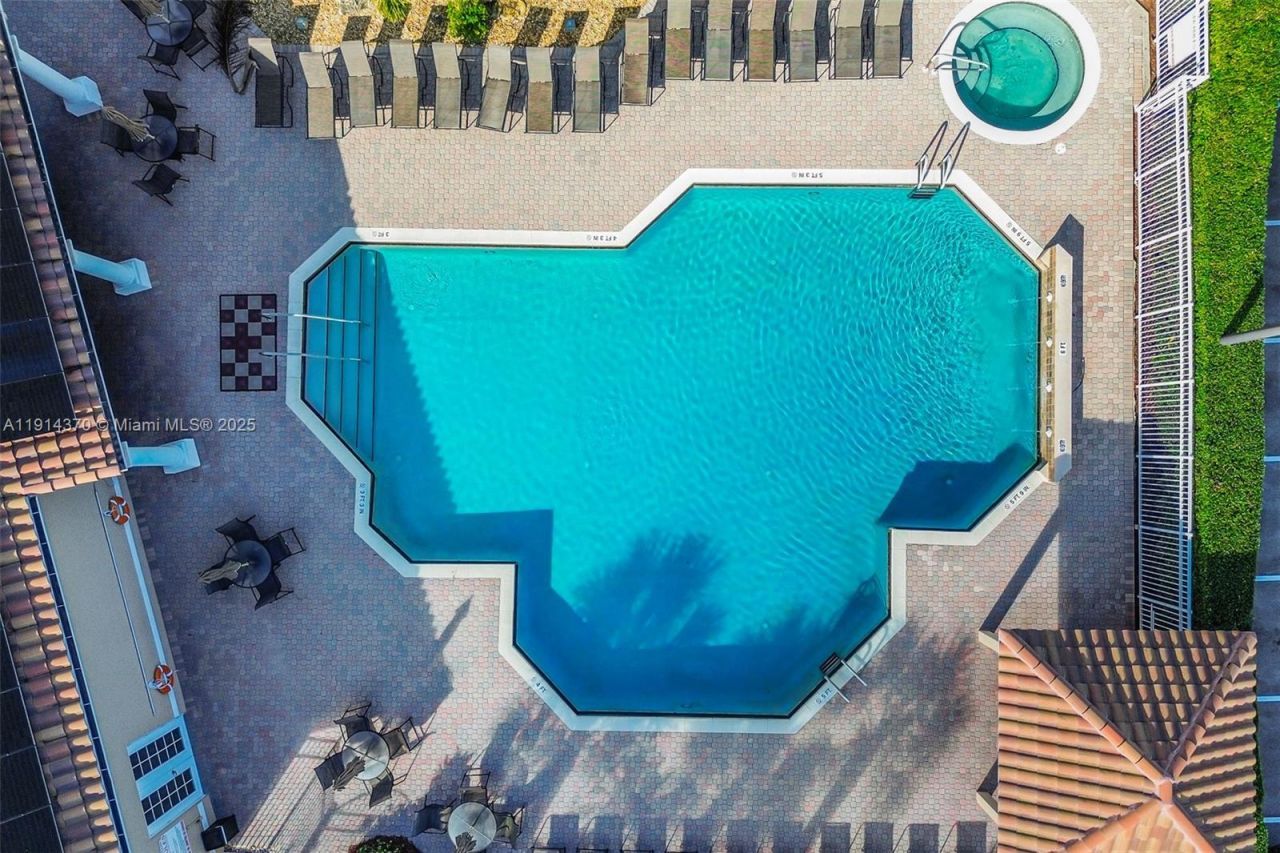 7390 Lugano Dr, Boynton Beach, FL 33437 Photo