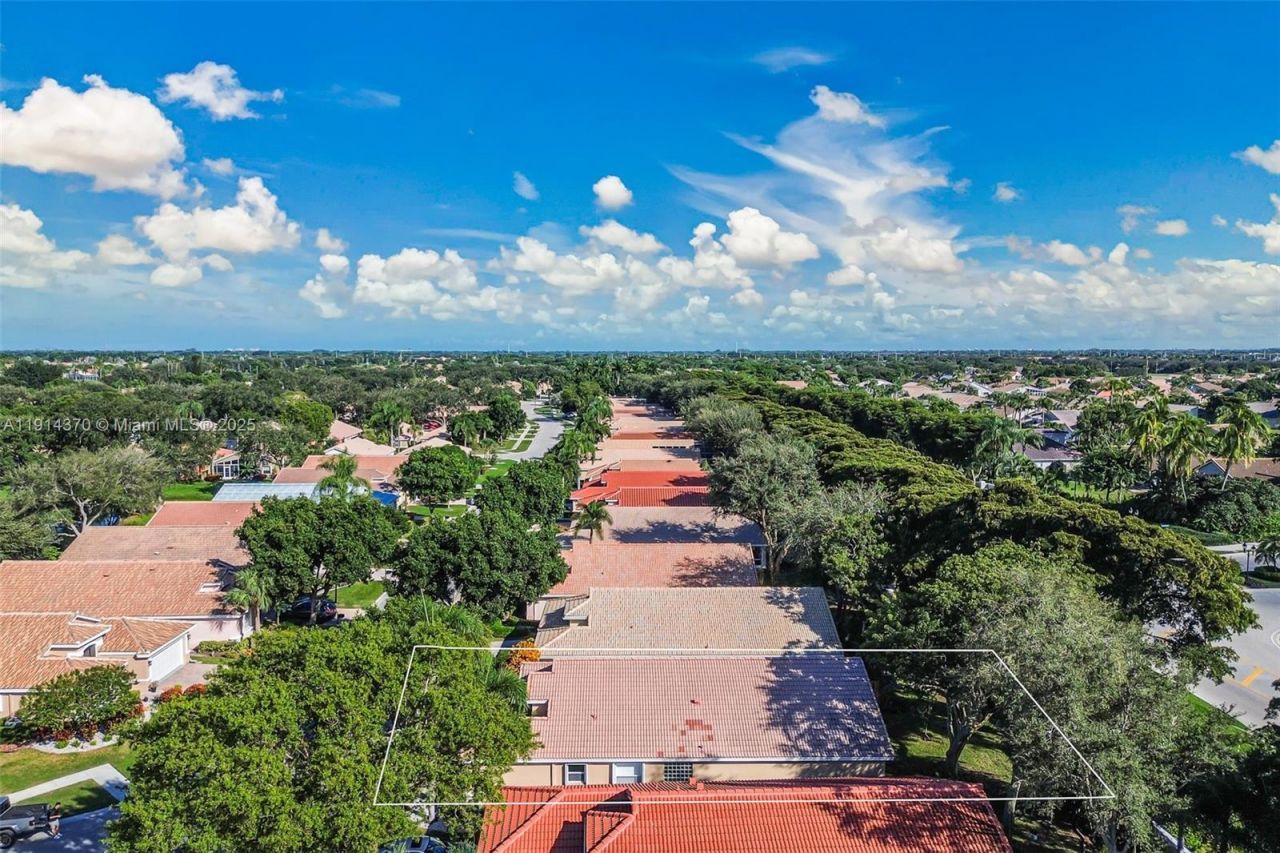 7390 Lugano Dr, Boynton Beach, FL 33437 Photo