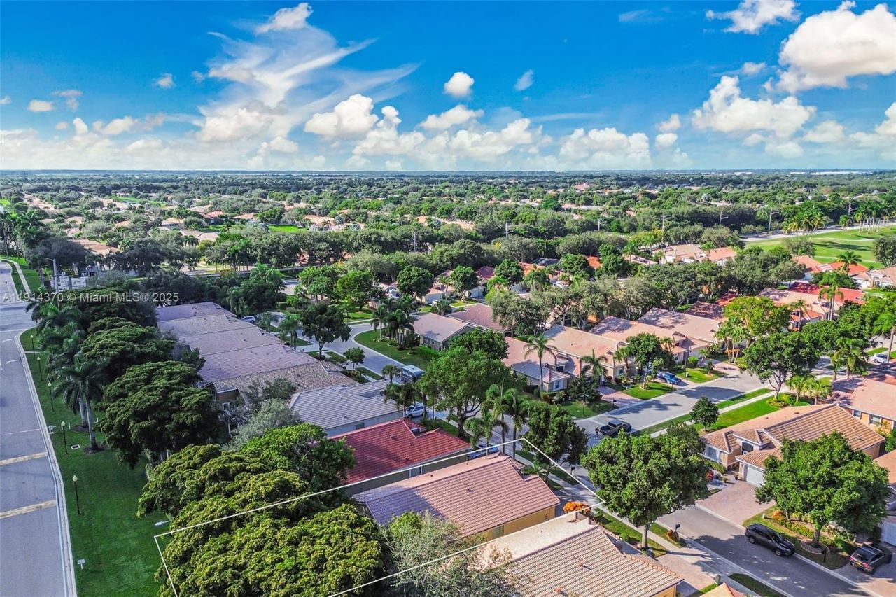 7390 Lugano Dr, Boynton Beach, FL 33437 Photo