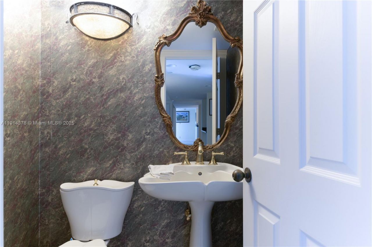 19670 Beach Rd, Unit PHB3, Tequesta, FL 33469 Photo