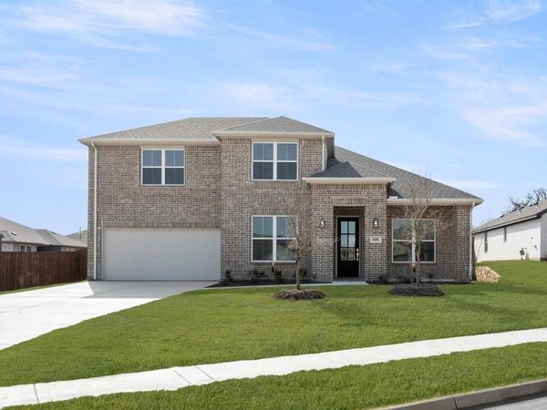 808 Stone Eagle Drive, Azle, TX 76020