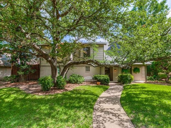 237 Woodcrest Drive, Richardson, TX 75080