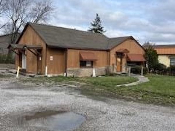 5105 N Illinois Street, Fairview Heights, IL 62208