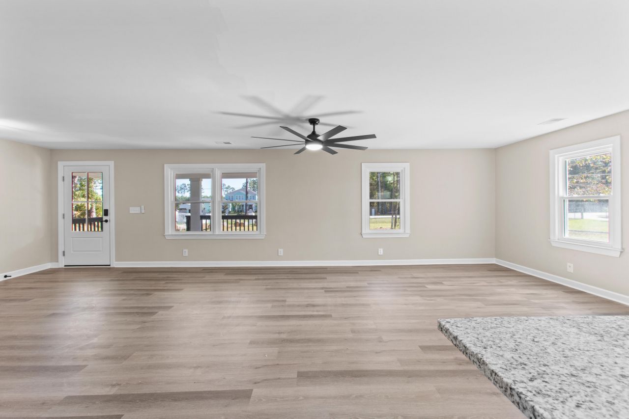 5253 Jefferies Highway Photo 13