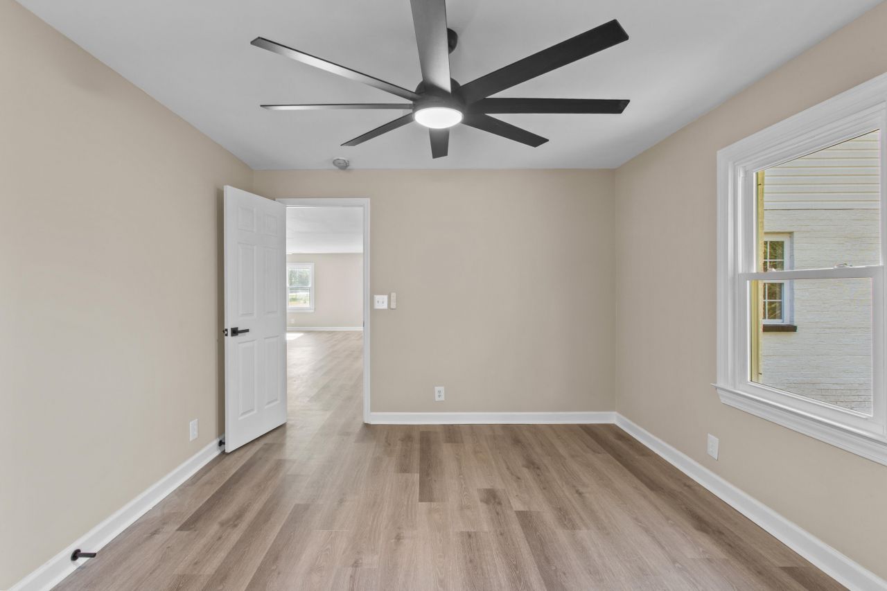 5253 Jefferies Highway Photo 32