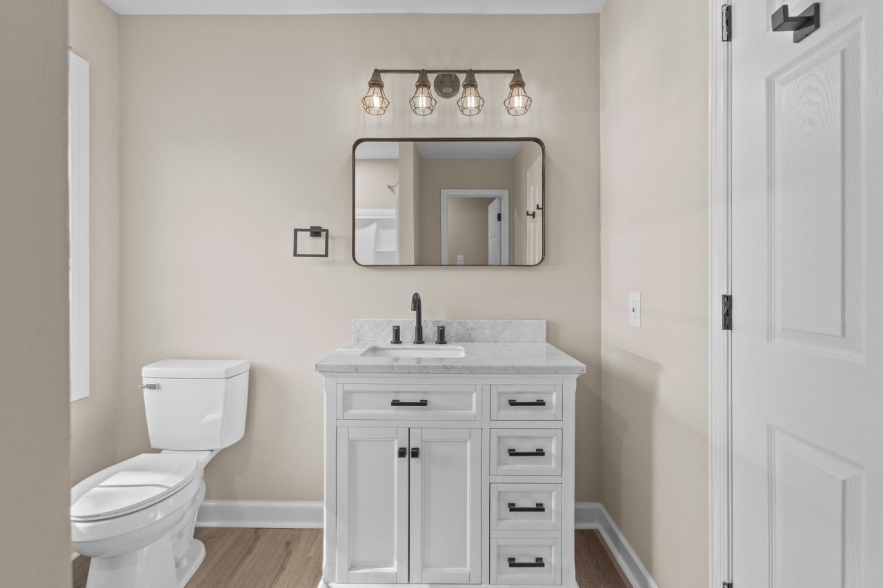 5253 Jefferies Highway Photo 35