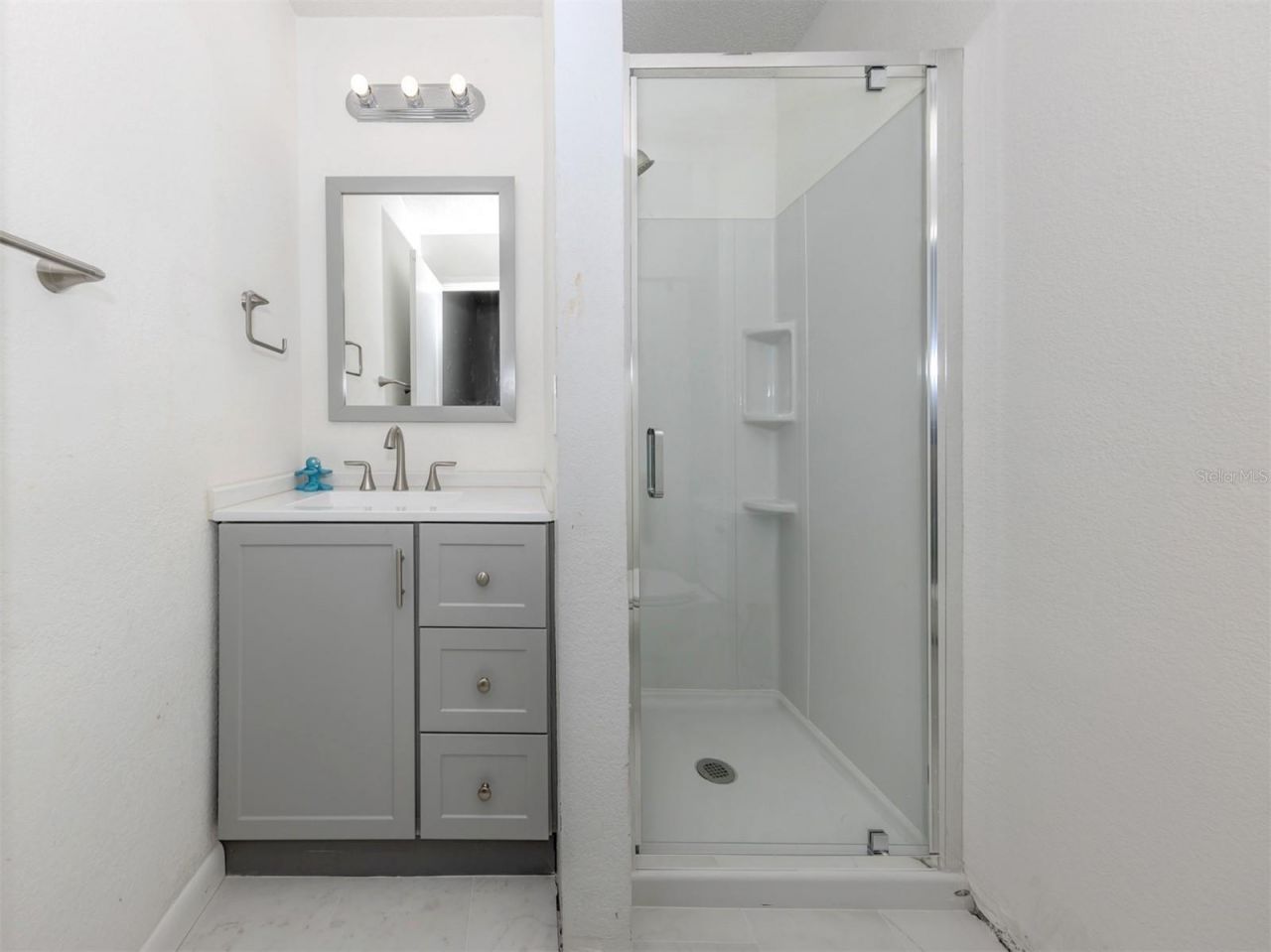 1555 Tarpon Center Drive, Unit 132, Venice, FL 34285 Photo