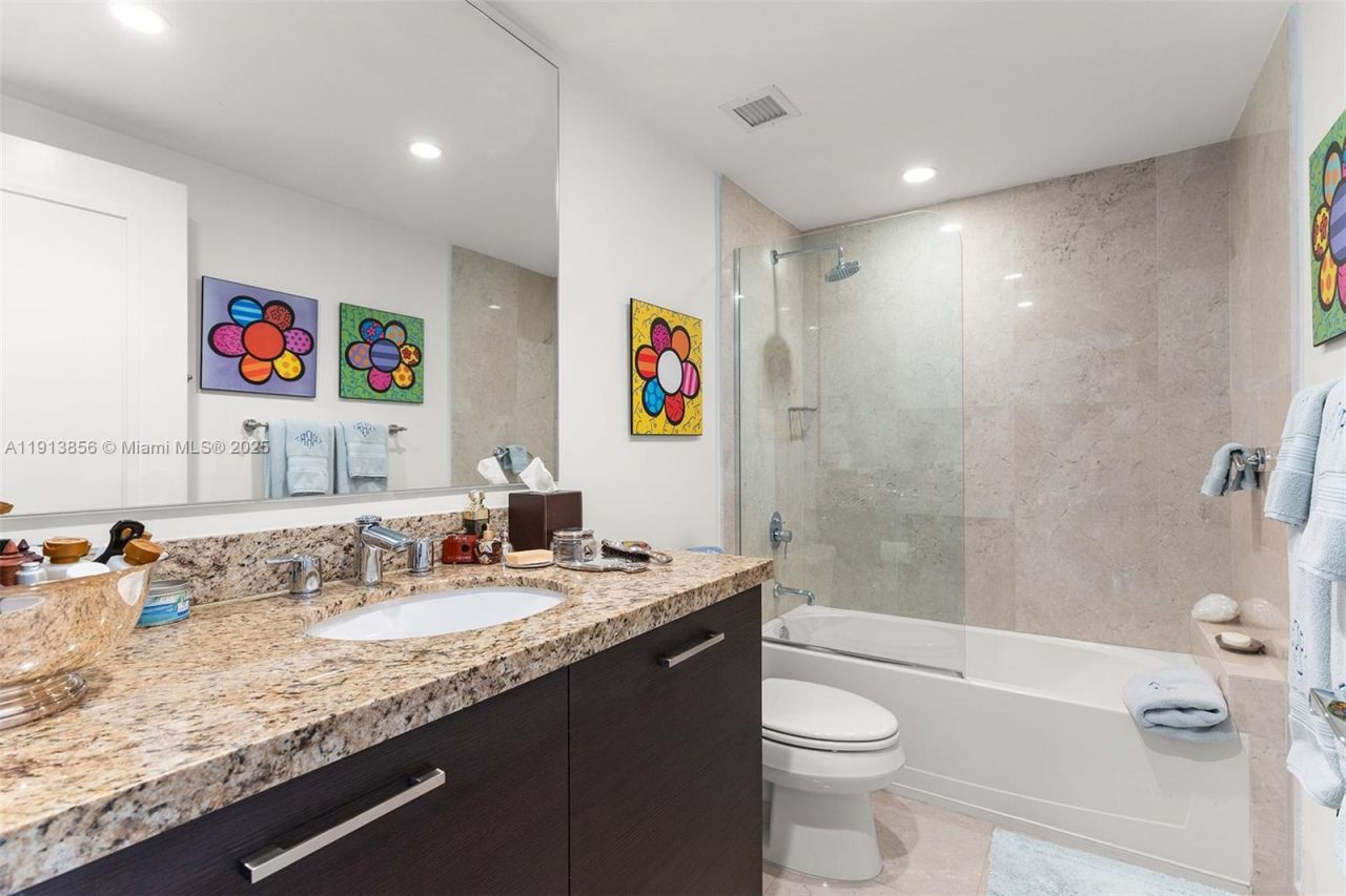 9400 W Bay Harbor Dr, Unit 101, Bay Harbor Islands, FL 33154 Photo