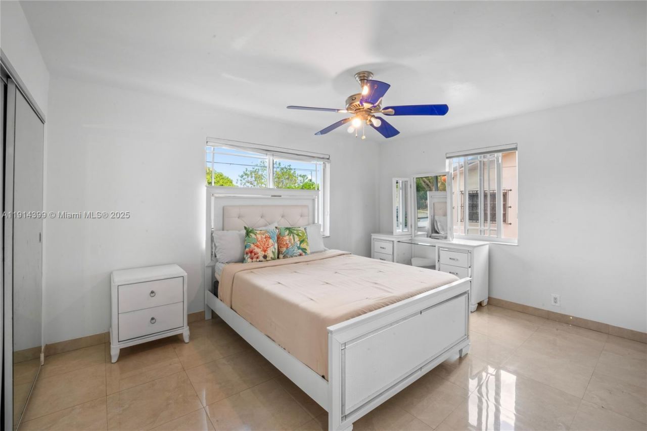 6010 SW 19th St, Miami, FL 33155 Photo