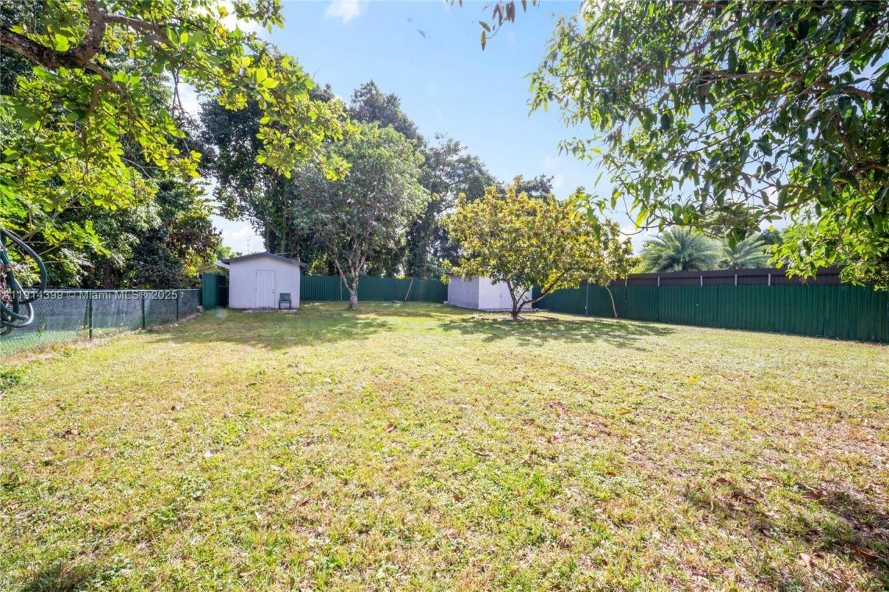 6010 SW 19th St, Miami, FL 33155 Photo