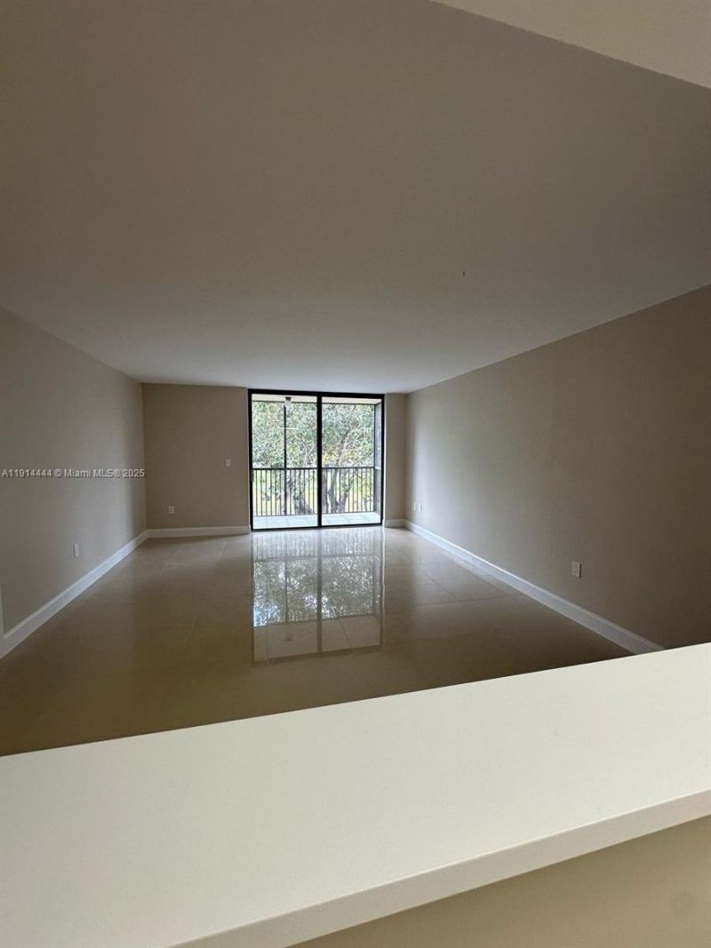 5530 NW 44th St, Unit 308C, Lauderhill, FL 33319 Photo