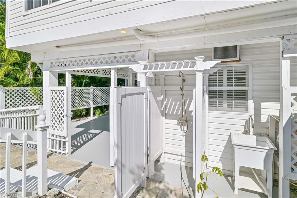 16763 Seagull Bay Ct, Bokeelia, FL 33922 Photo