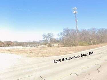 8000 Brentwood Stair Road, Fort Worth, TX 76120