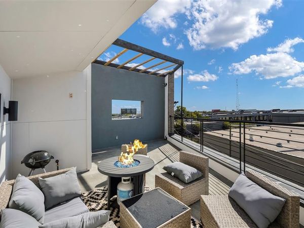 506 1st Avenue, Dallas, TX 75226