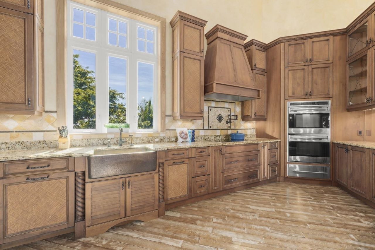 2451 Blind Pass Ct, Sanibel, FL 33957 Photo