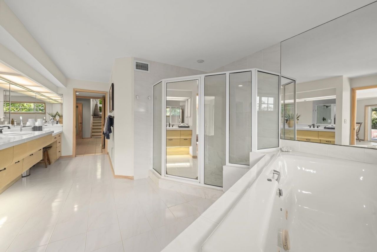 2451 Blind Pass Ct, Sanibel, FL 33957 Photo