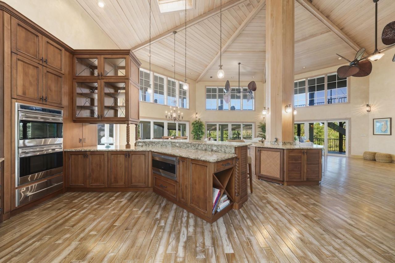 2451 Blind Pass Ct, Sanibel, FL 33957 Photo