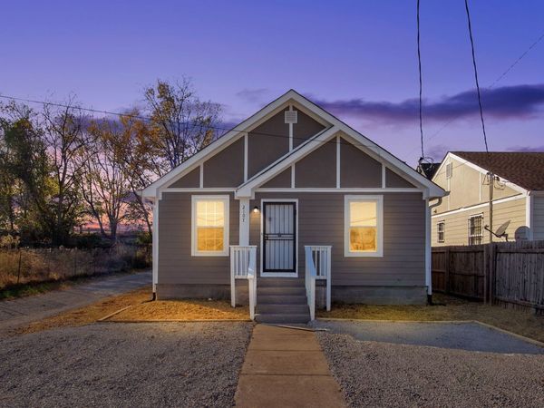 2107 18th Ave North N, Nashville, TN 37208