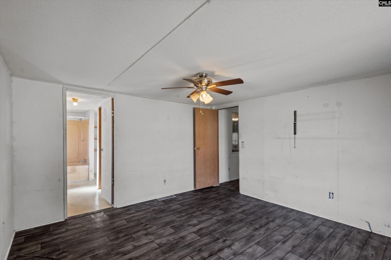 148 Glencrest Drive Photo 14