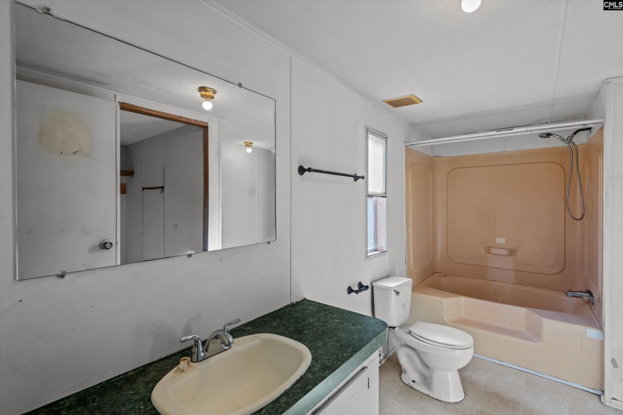 148 Glencrest Drive Photo 15