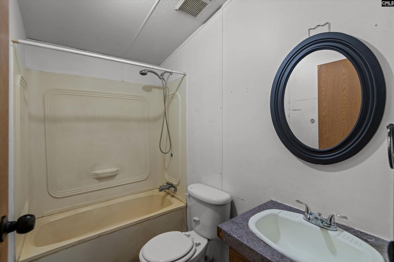 148 Glencrest Drive Photo 18