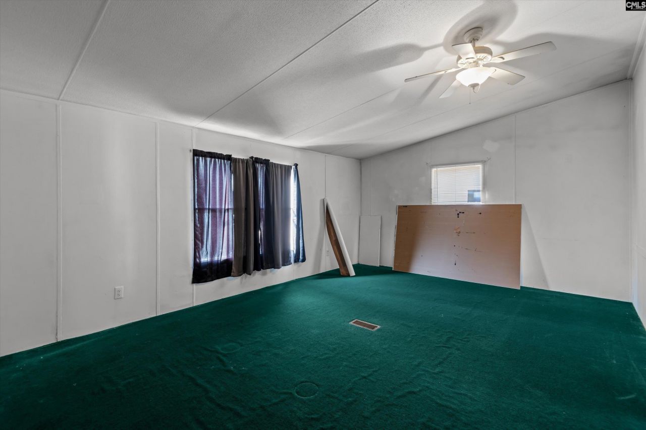 148 Glencrest Drive Photo 19