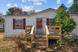 148 Glencrest Drive photo 4