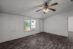 148 Glencrest Drive photo 4