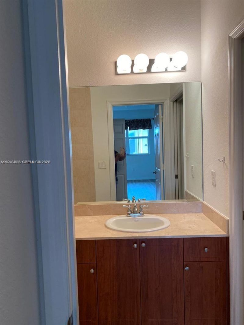 8999 NW 107th Ct, Unit 213-1, Doral, FL 33178 Photo