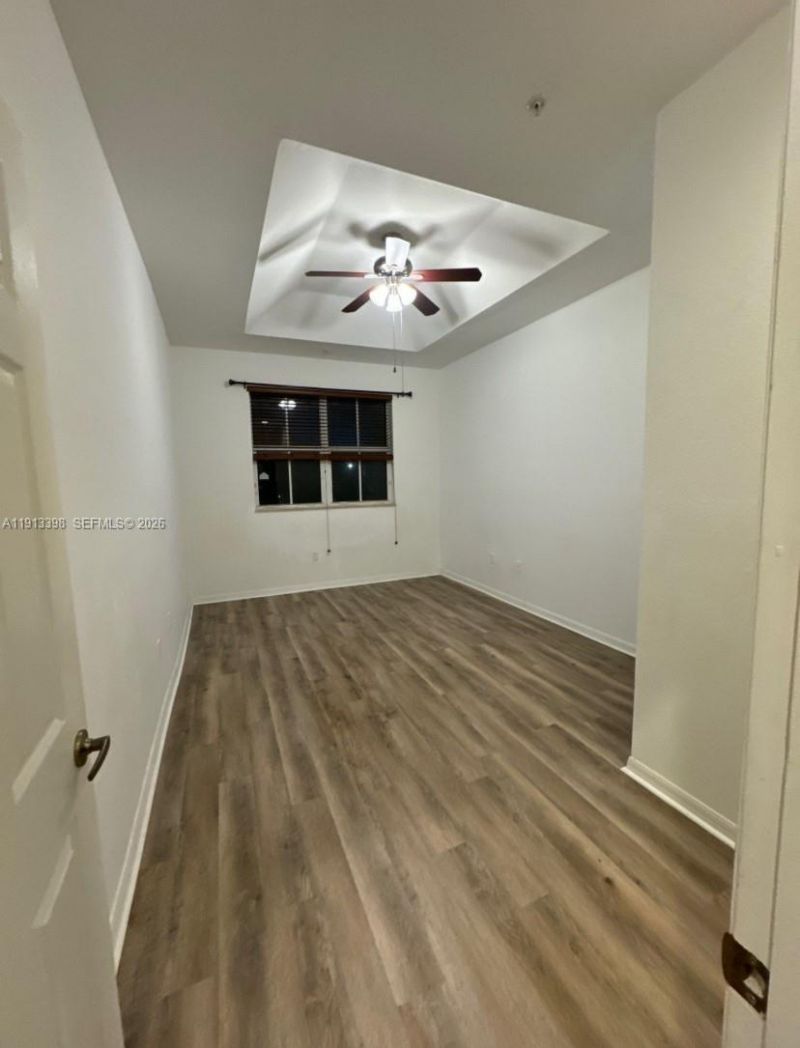 8999 NW 107th Ct, Unit 213-1, Doral, FL 33178 Photo