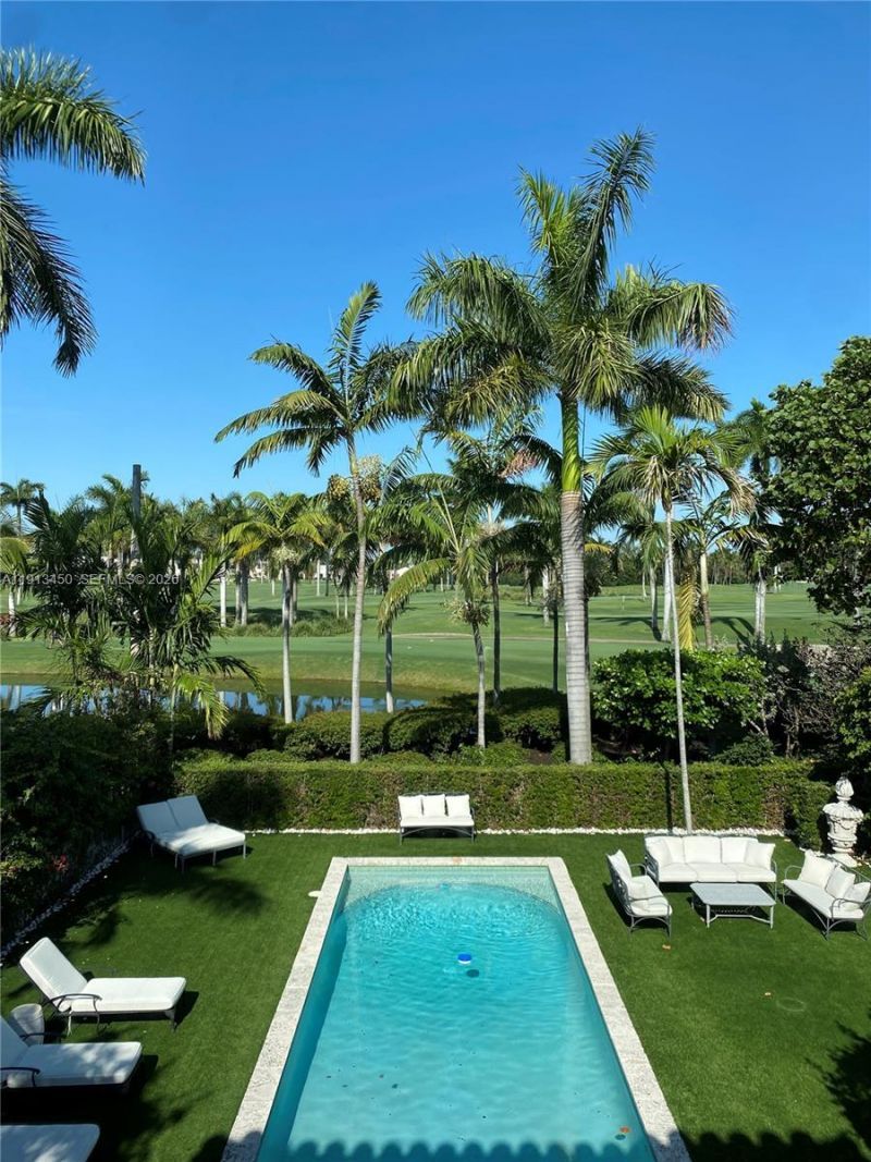 5800 La Gorce Dr, Miami Beach, FL 33140 Photo