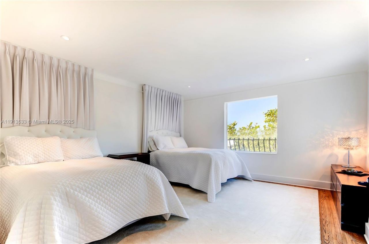 5800 La Gorce Dr, Unit NA, Miami Beach, FL 33140 Photo