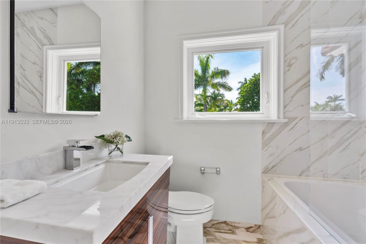5800 La Gorce Dr, Unit NA, Miami Beach, FL 33140 Photo