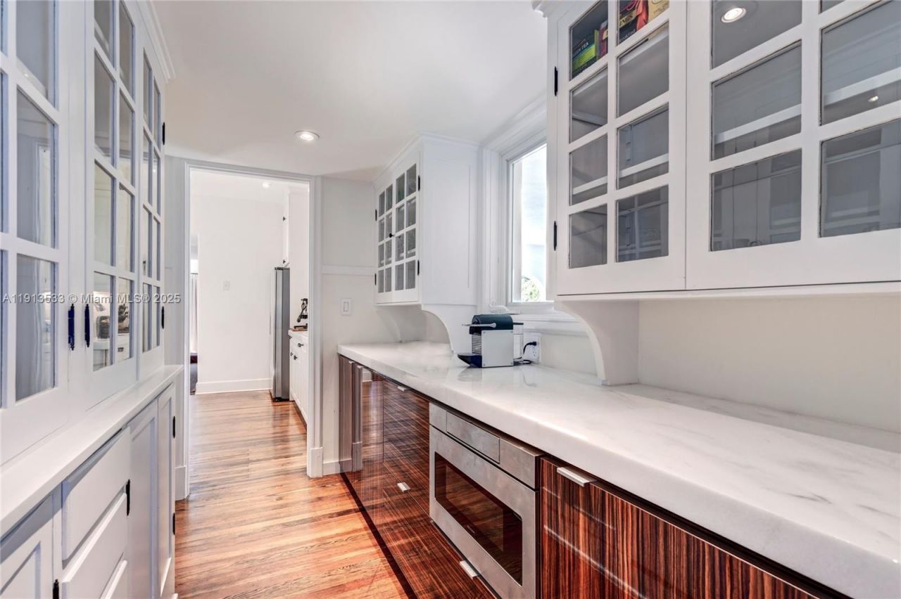 5800 La Gorce Dr, Unit NA, Miami Beach, FL 33140 Photo