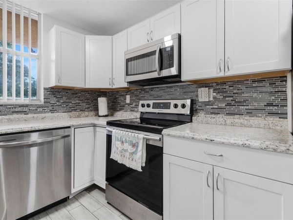 3801 Environ Blvd, Unit 116, Lauderhill, FL 33319