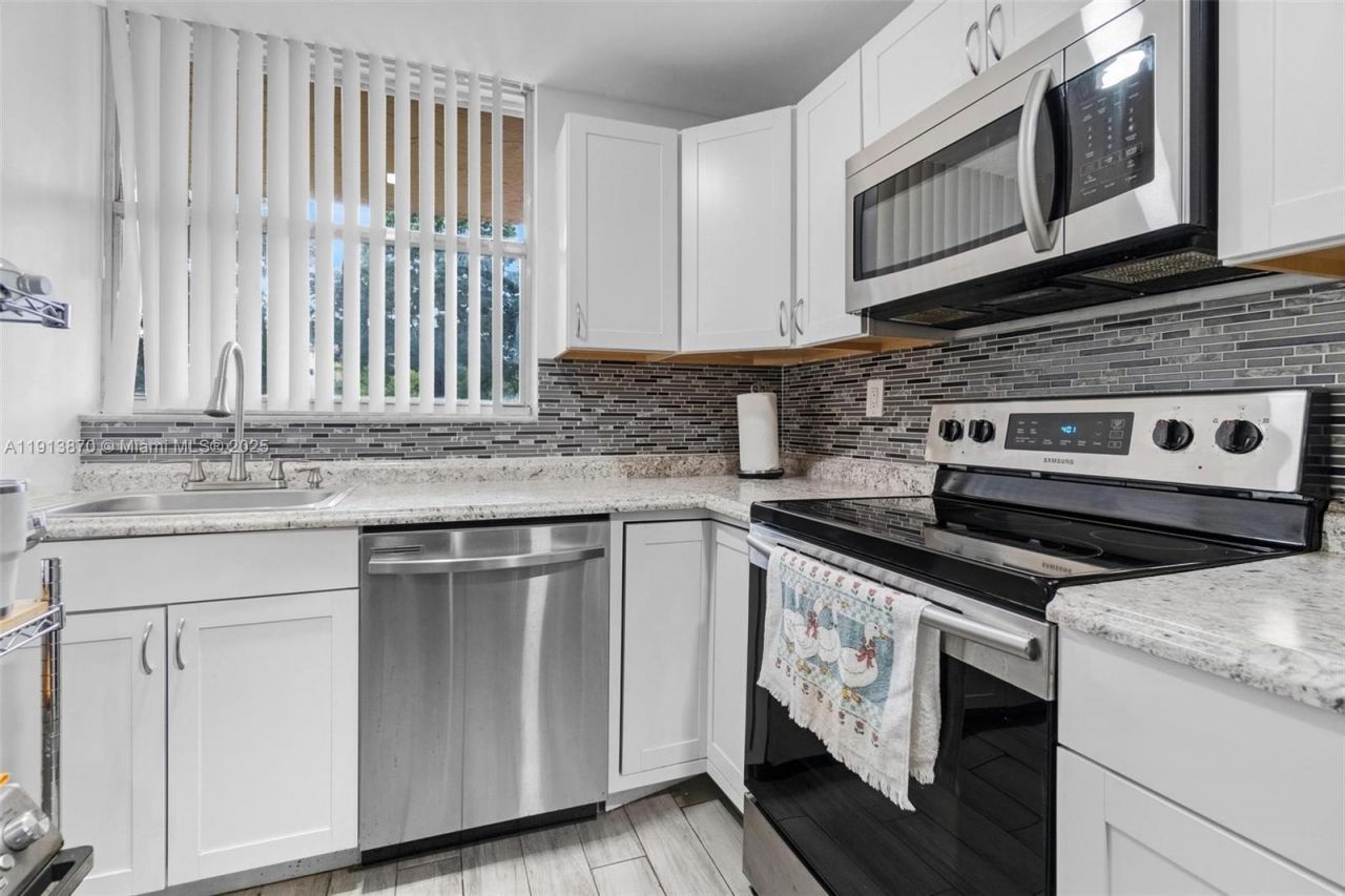 3801 Environ Blvd, Unit 116, Lauderhill, FL 33319 Photo