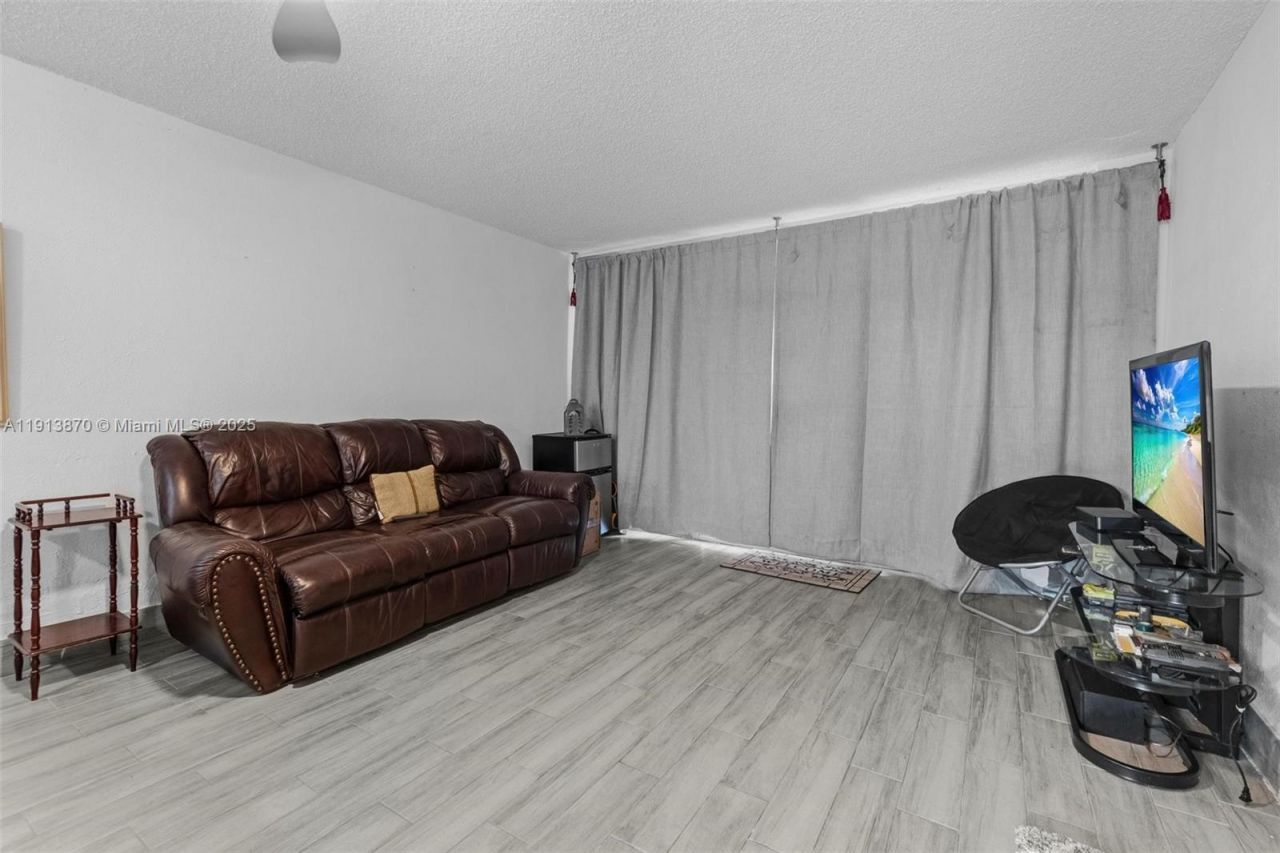 3801 Environ Blvd, Unit 116, Lauderhill, FL 33319 Photo